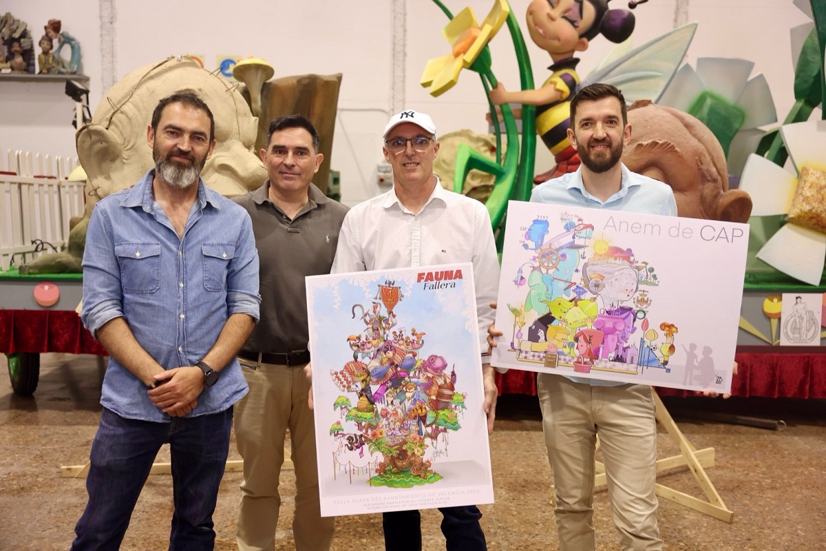 Presentación de los bocetos de las fallas municipales 2025 de Valencia